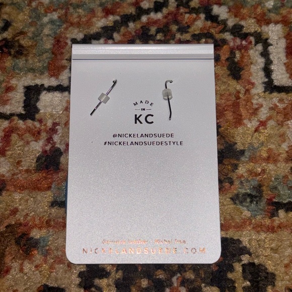 Nike & Suede Medium Teardrops in Navy Blue - Picture 3 of 3